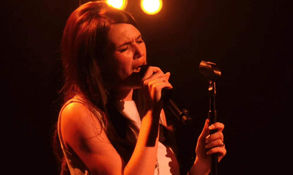 Buy Tickets to See Sienna Spiro Live at TicketNetwork | LXURI 