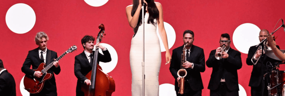 Sienna Spiro: Discover Music’s Powerful New Voice | LXURI Music Blog