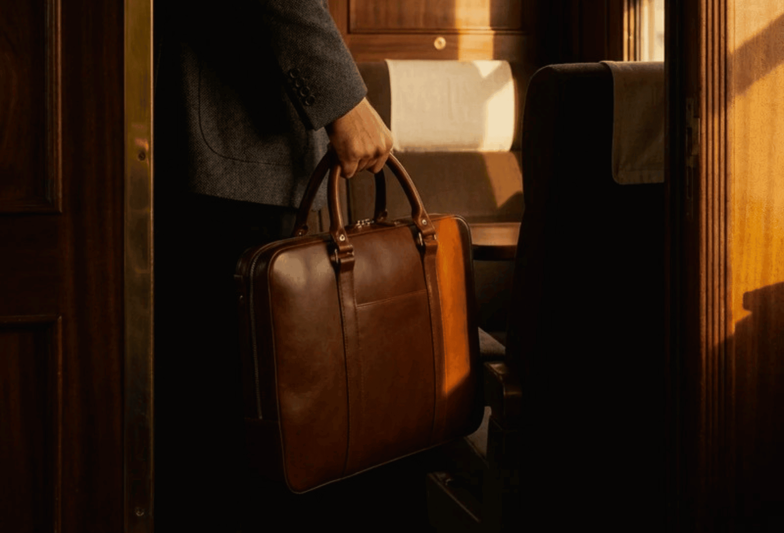 Lunburg Opus Collection: An Exceptional Briefcase