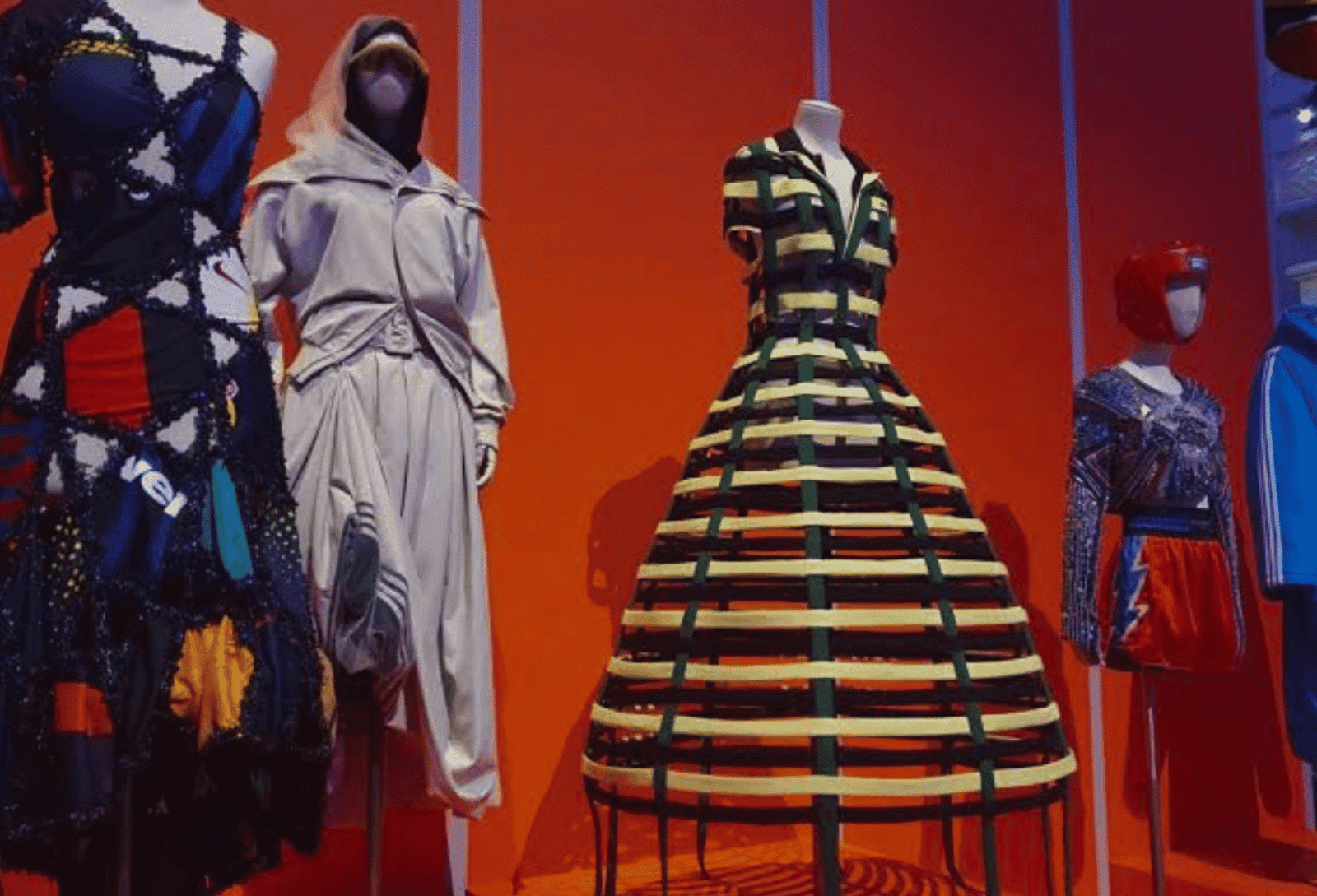 Paris Fashion Exhibition: 40 Remarkable Years of Style