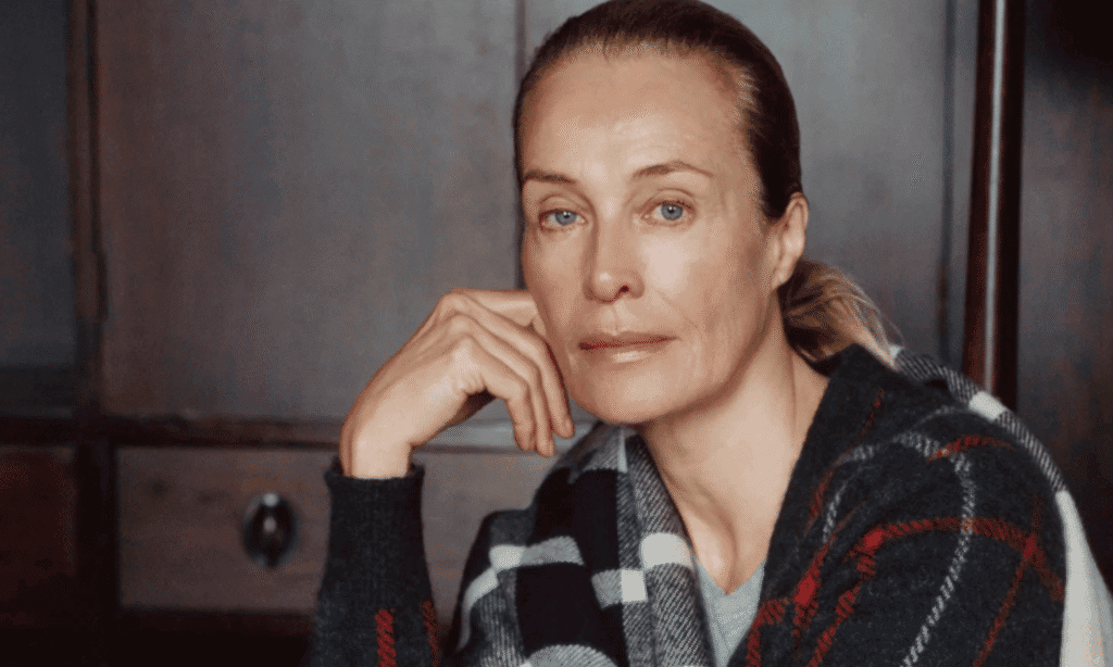 Cashmere Buying Guide: Johnstons of Elgin